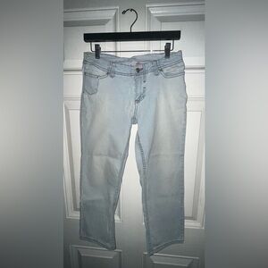 1972 Ecko Red capris jeans